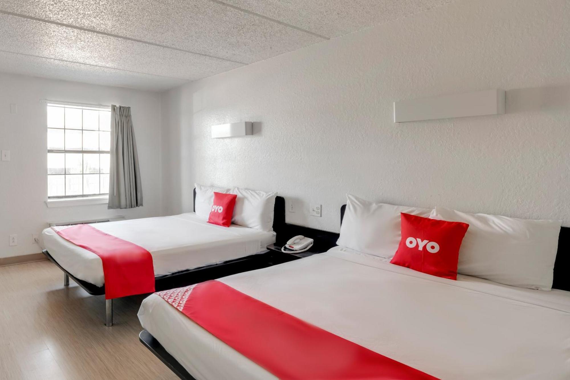 Oyo Hotel Houston Katy Freeway Esterno foto