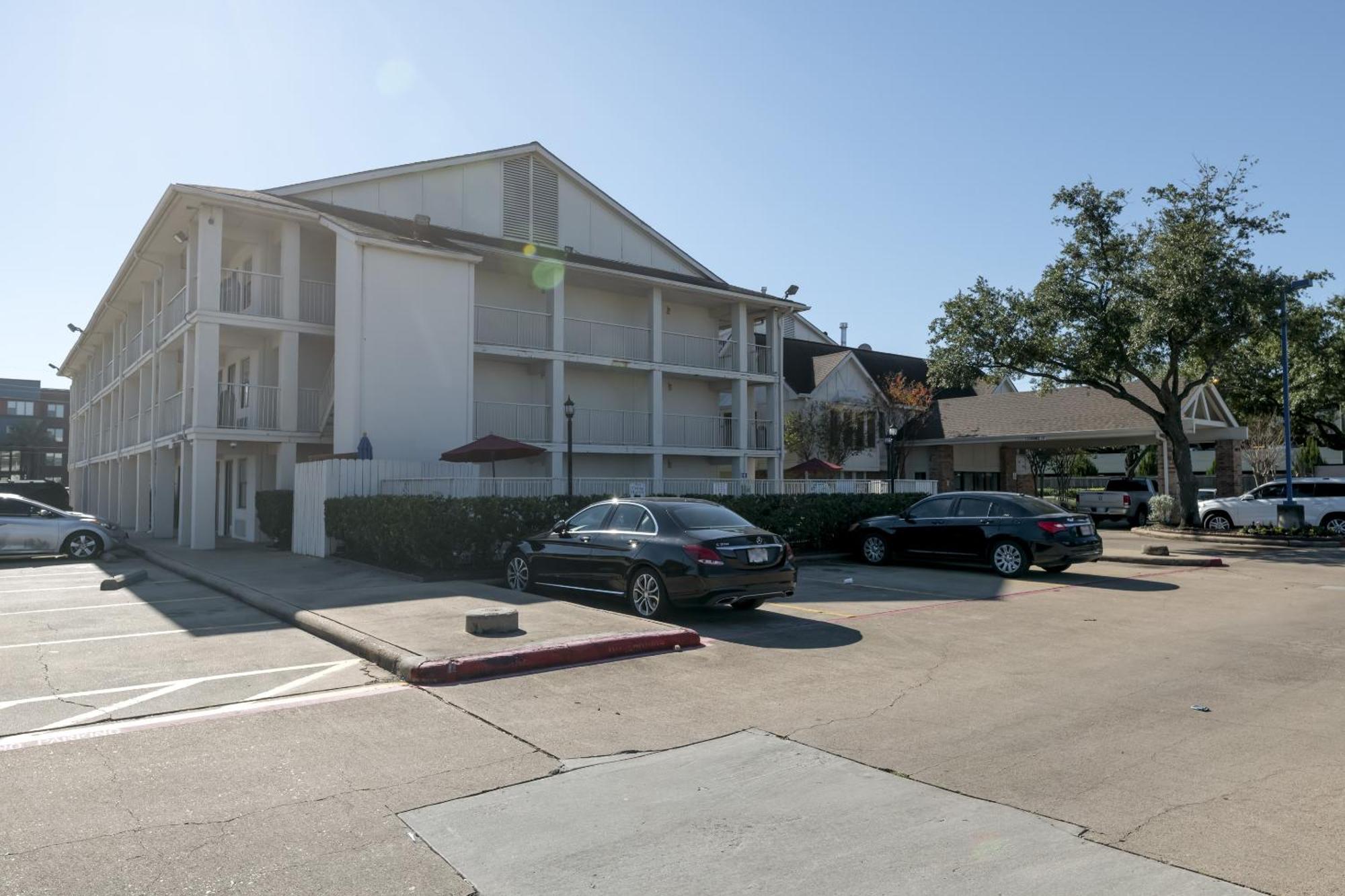 Oyo Hotel Houston Katy Freeway Esterno foto