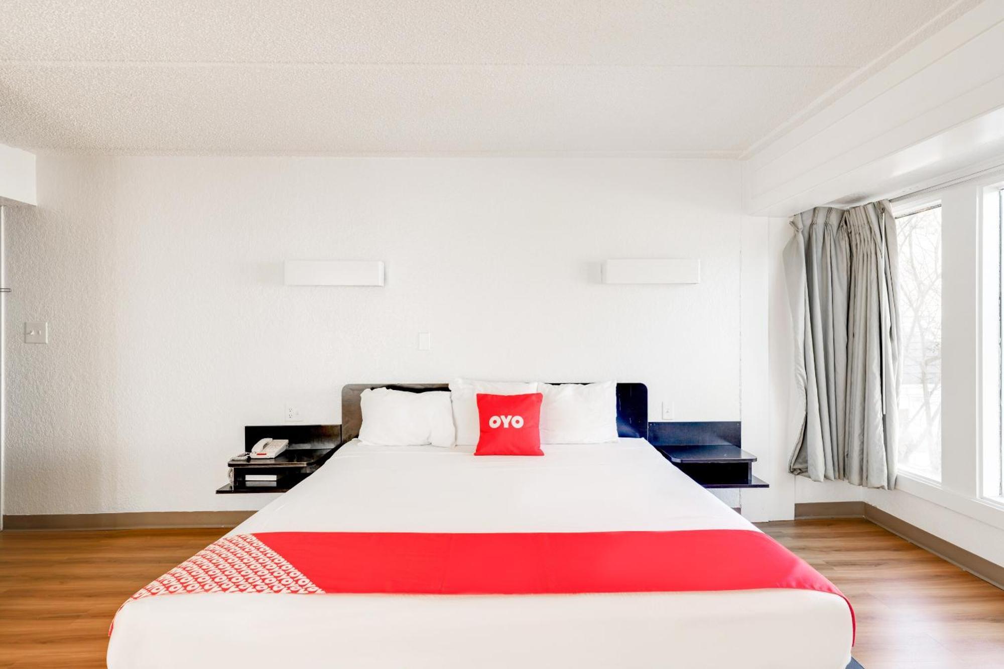 Oyo Hotel Houston Katy Freeway Esterno foto